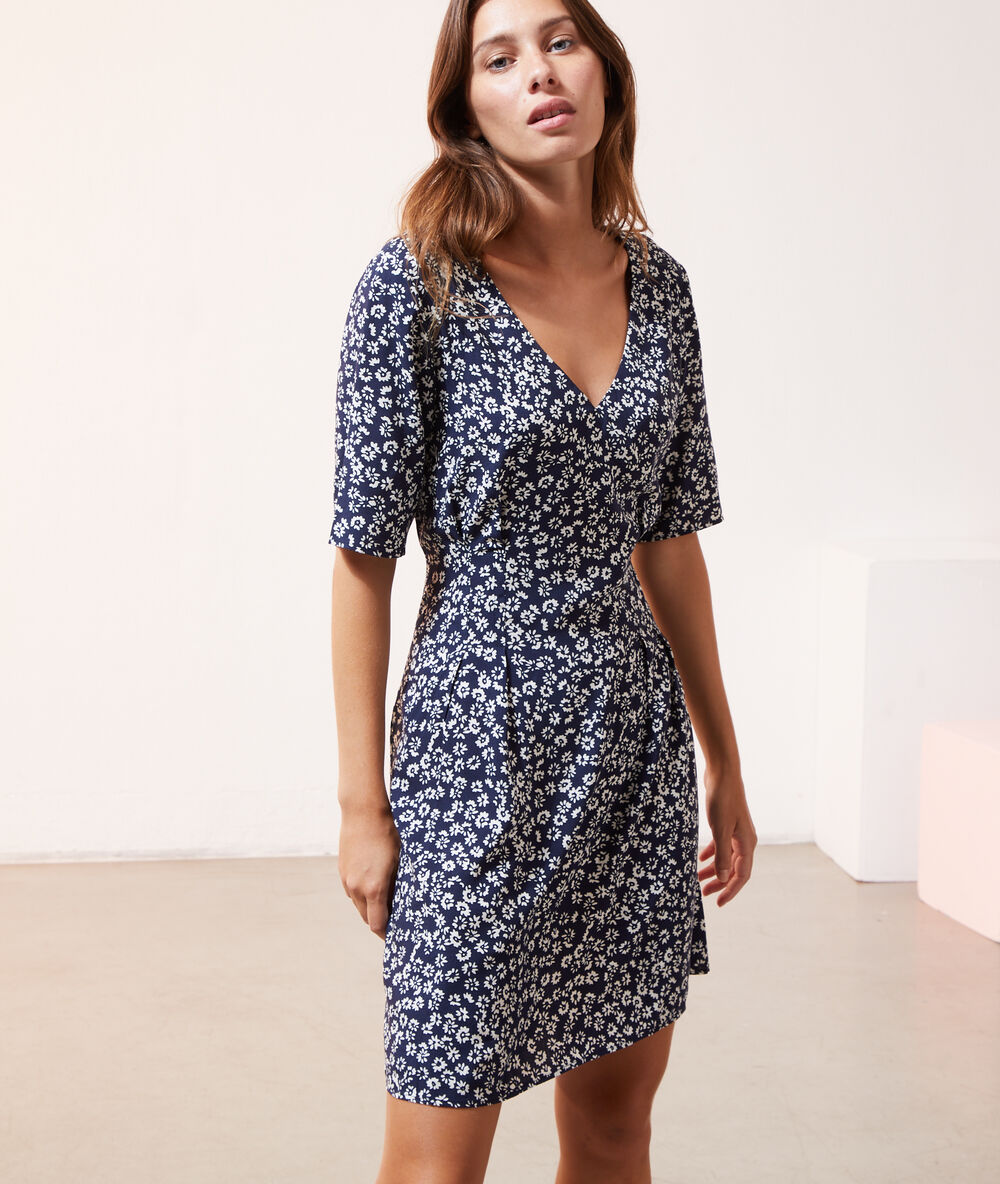 Robe imprimé fleuri marine.