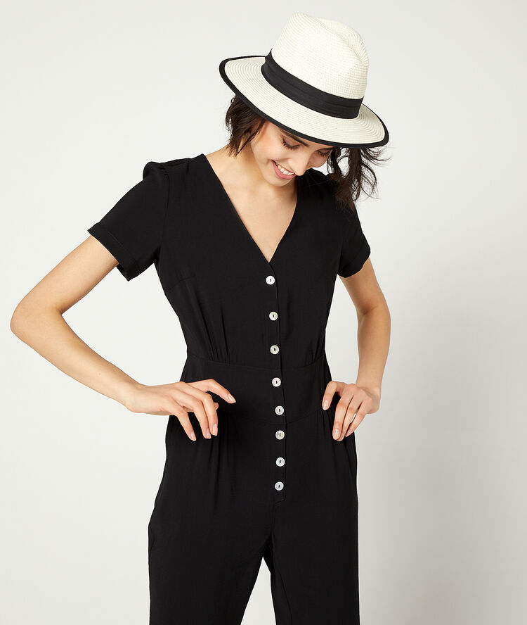 Combinaison boutonnée noir.