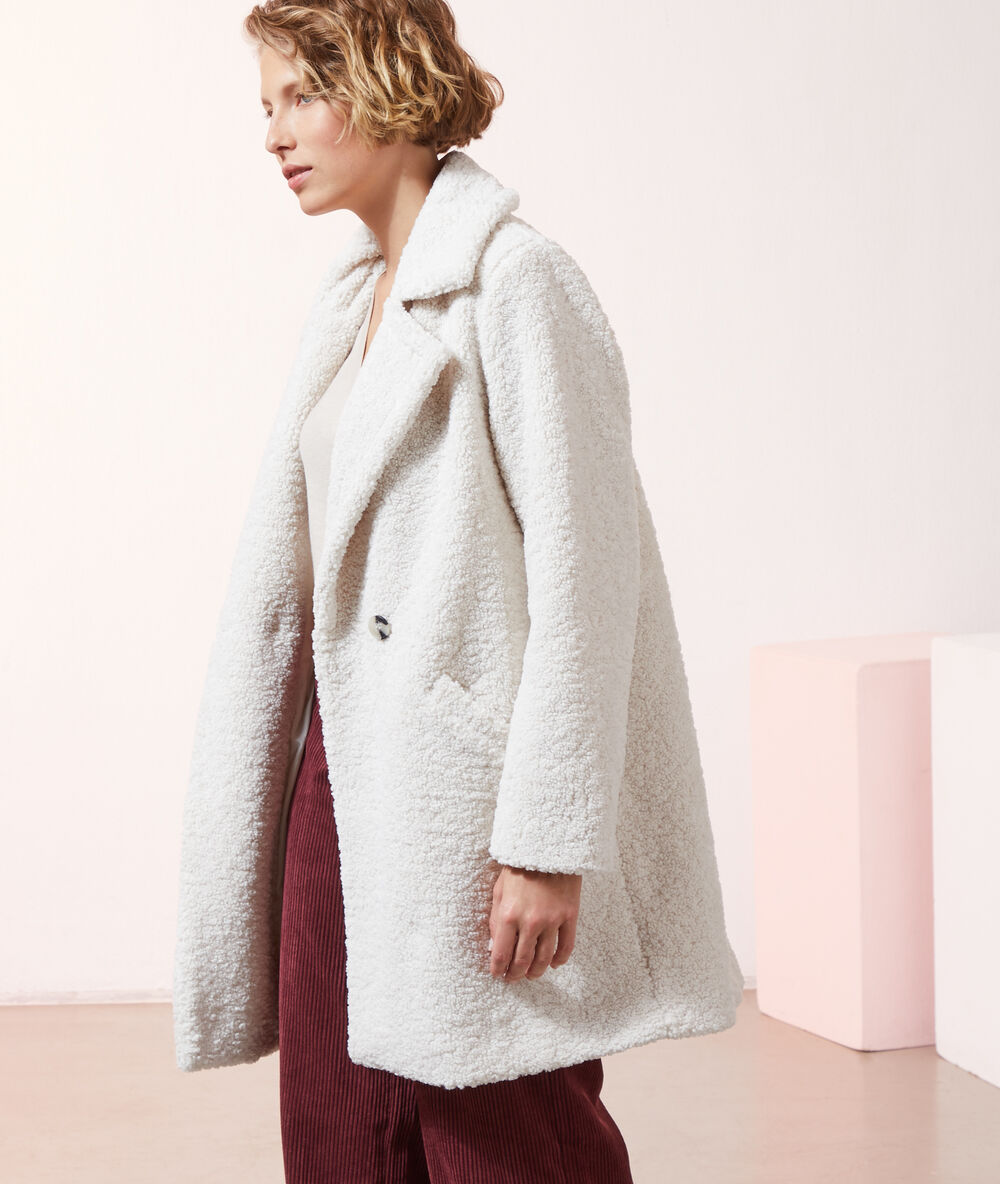 Manteau molletonné ecru.