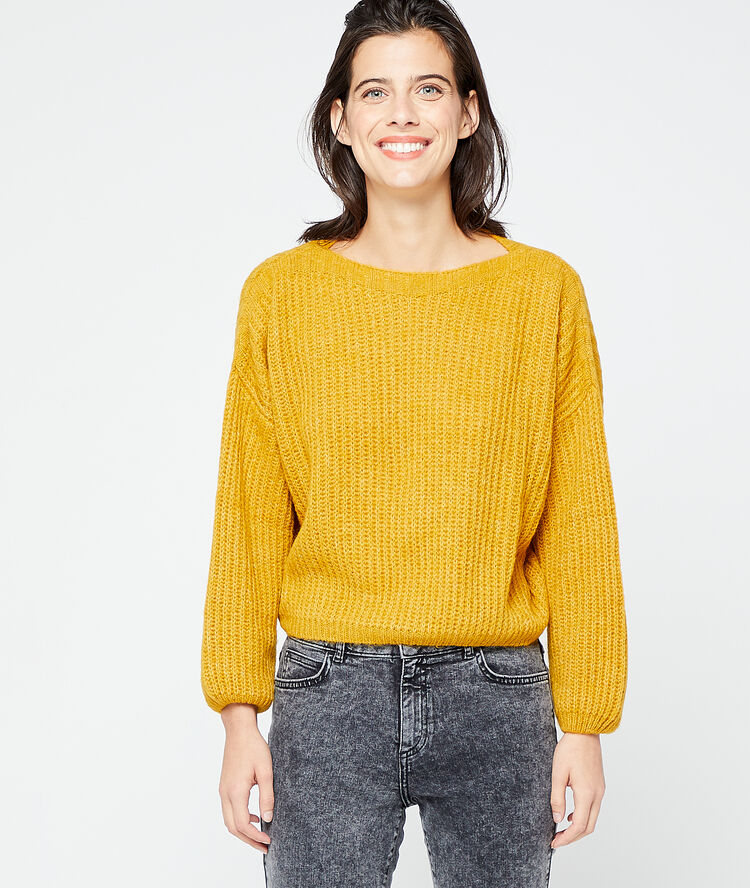 Pull italien en grosse maille ocre.