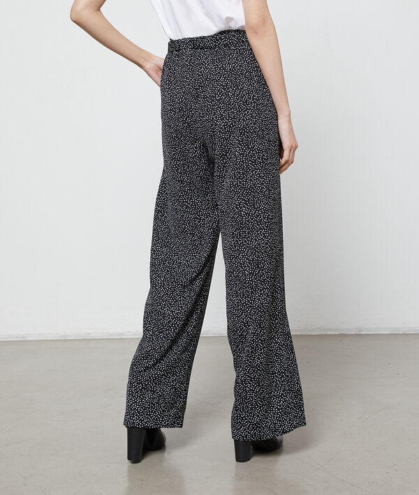 Pantalon large à motifs coeur Pantalon large à motifs coeur