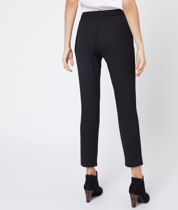 Pantalon carotte ceinturé Pantalon carotte ceinturé
