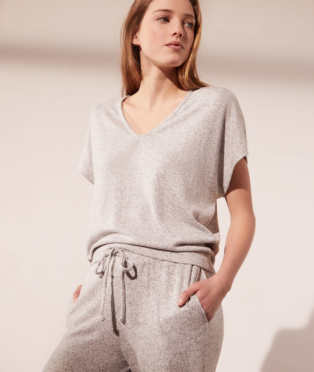 Top manches amples en maille gris chine clair.