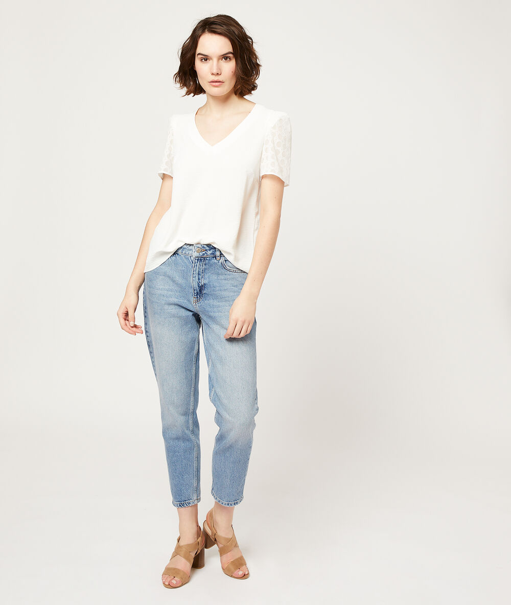 Blouse manches ajourées ecru.