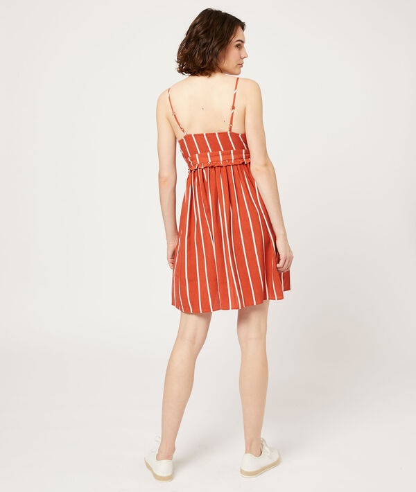 Robe rayée à fines bretelles Robe rayée à fines bretelles