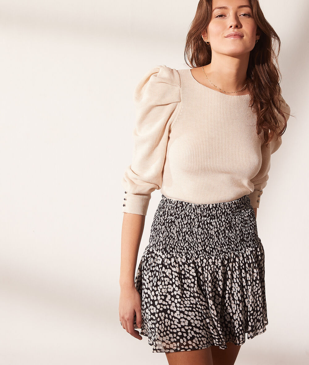 Pull en maille manches ballon ecru.