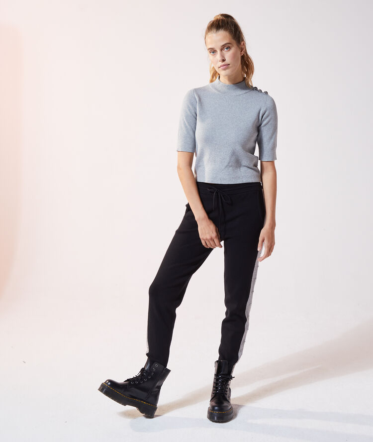 Top col montant détails boutons gris chine.
