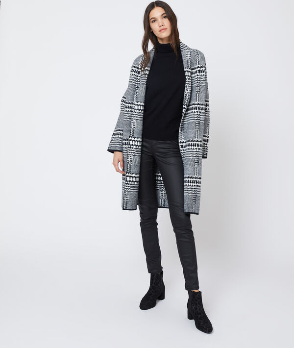 Gilet long à motifs jacquard noir.