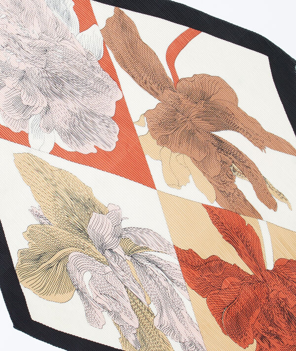 Foulard plissé Foulard plissé