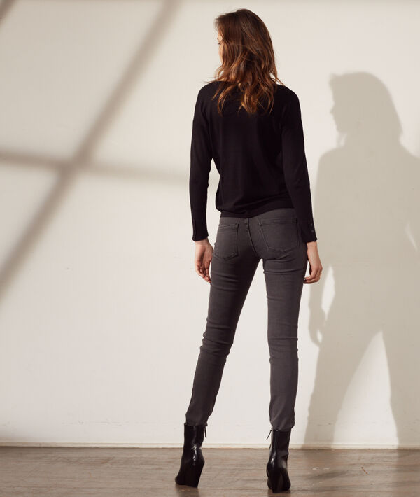Pull col v en maille fine Pull col v en maille fine