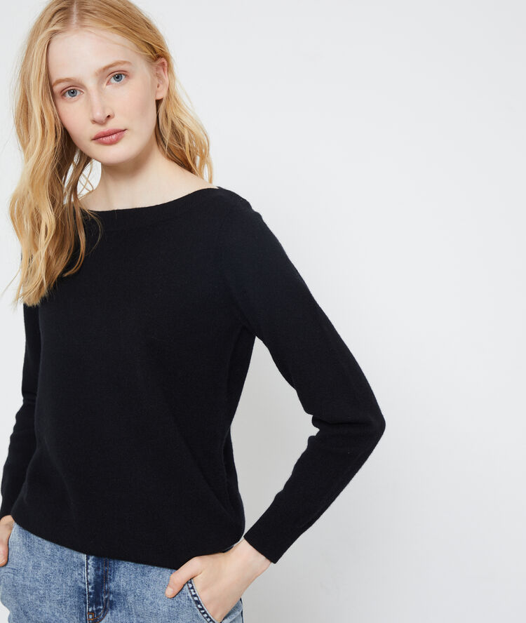 Pull col bateau en cachemire noir.