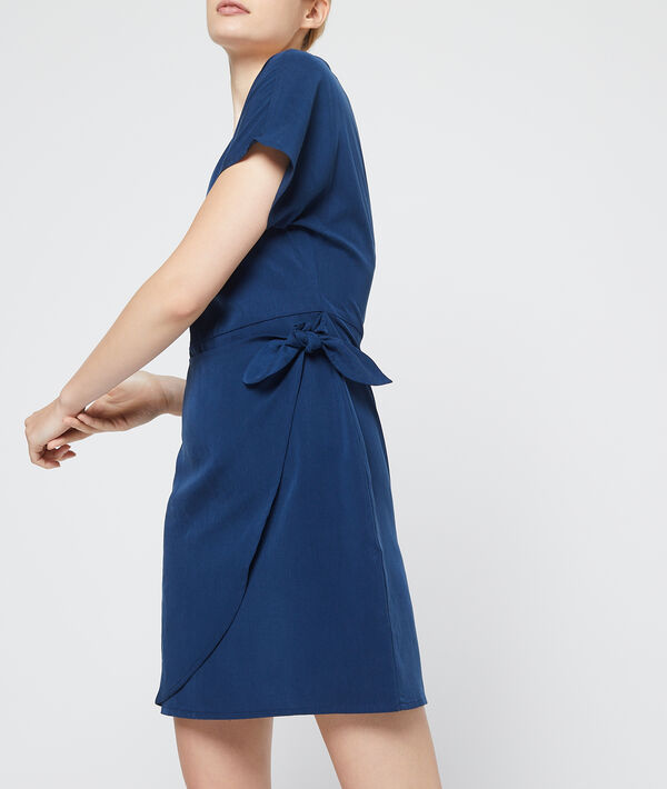 Robe portefeuille à nouer en tencel® cobalt.
