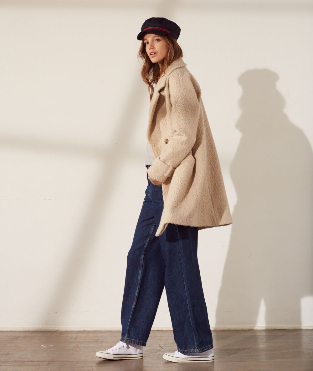 Manteau molletonné ecru.