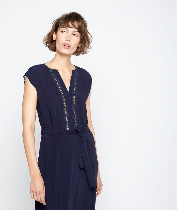 Robe longue à décolleté guipure Robe longue à décolleté guipure