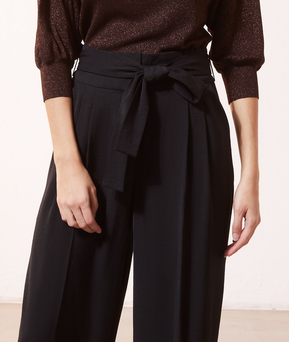 Pantalon large à nouer noir.