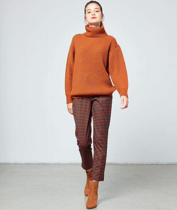 Pantalon droit à carreaux marine.