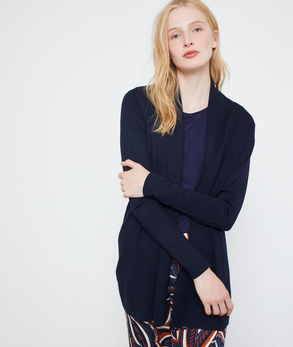 Gilet col chale en maille fine Gilet col chale en maille fine