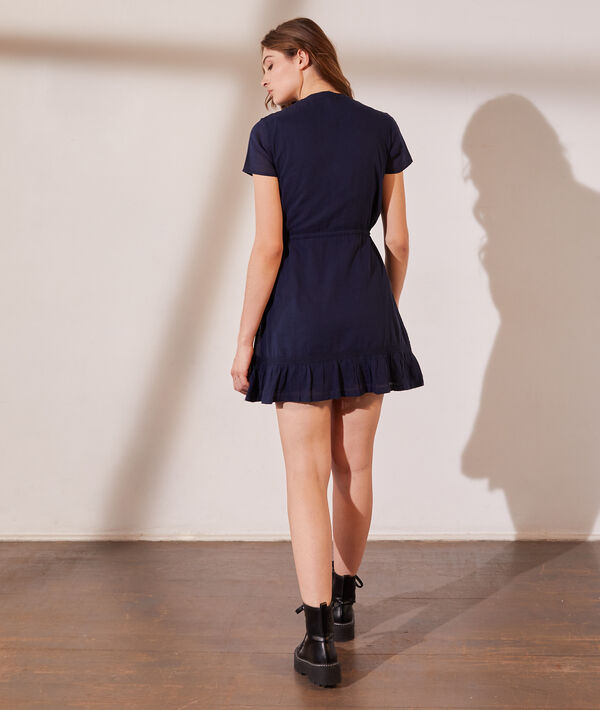Robe chemise ceinturée détails en dentelle Robe chemise ceinturée détails en dentelle