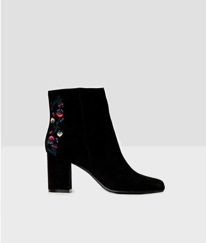 bottines brodées
