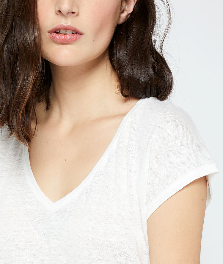 T-shirt col v ecru.