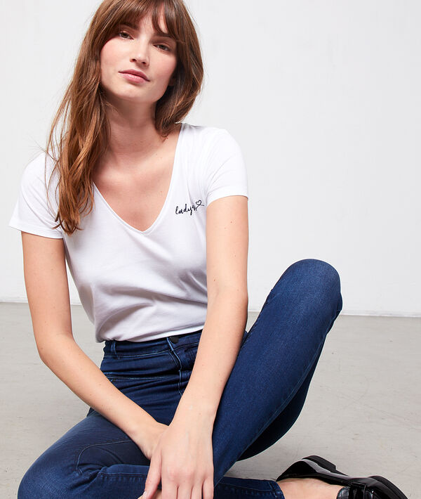 T-shirt brodé "Ladyboss" T-shirt brodé "Ladyboss"