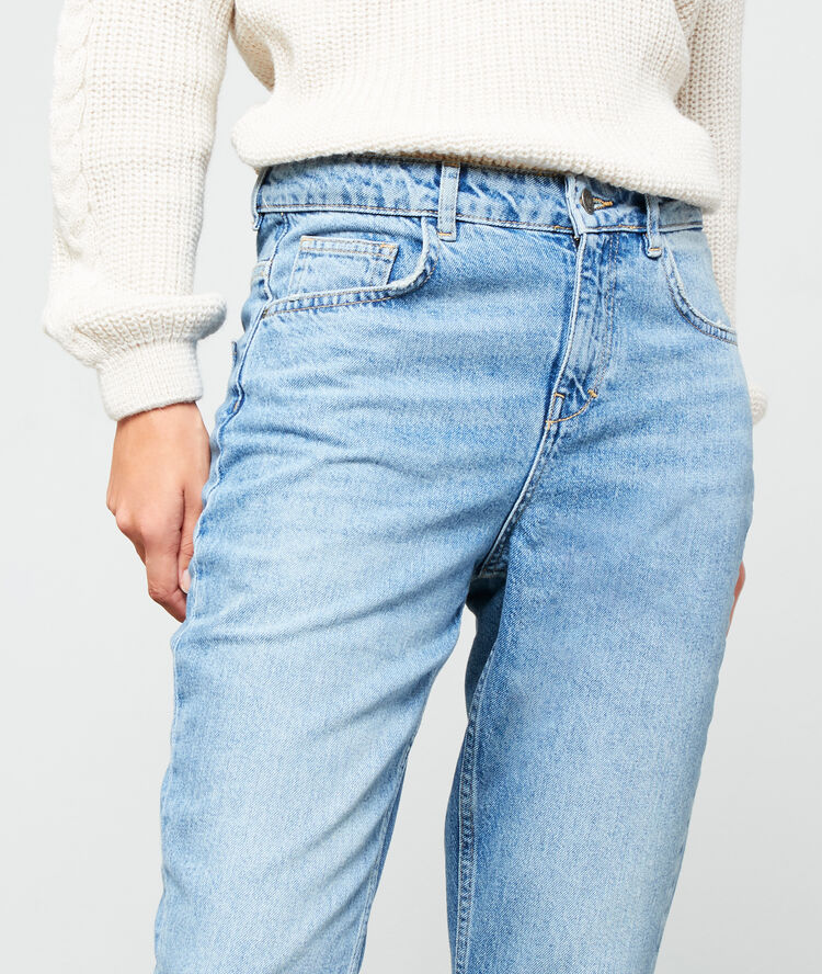 Jean boyfriend stone.