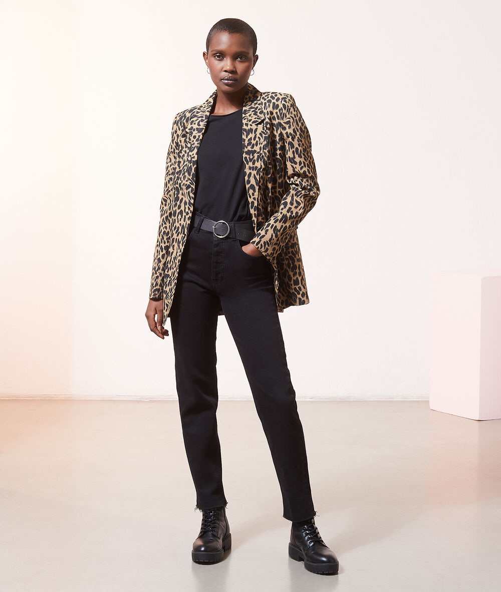 Veste de tailleur imprimé léopard noir.
