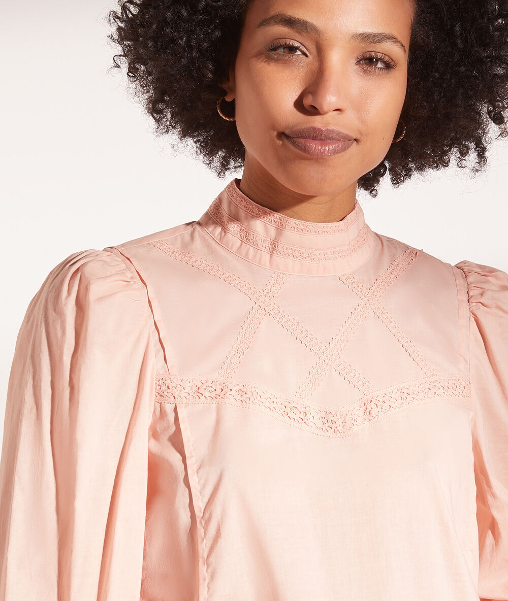 Blouse manches ballon peche.