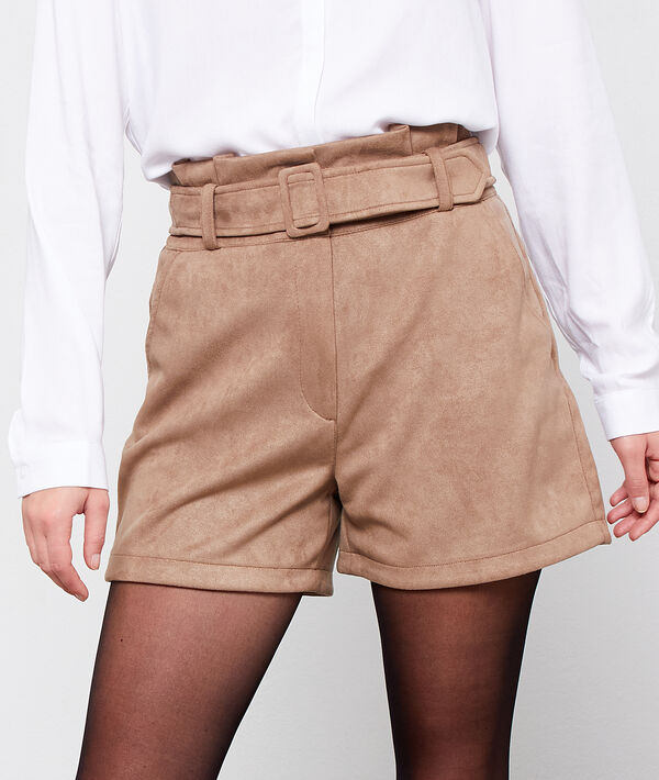 Short taille haute effet daim grege.