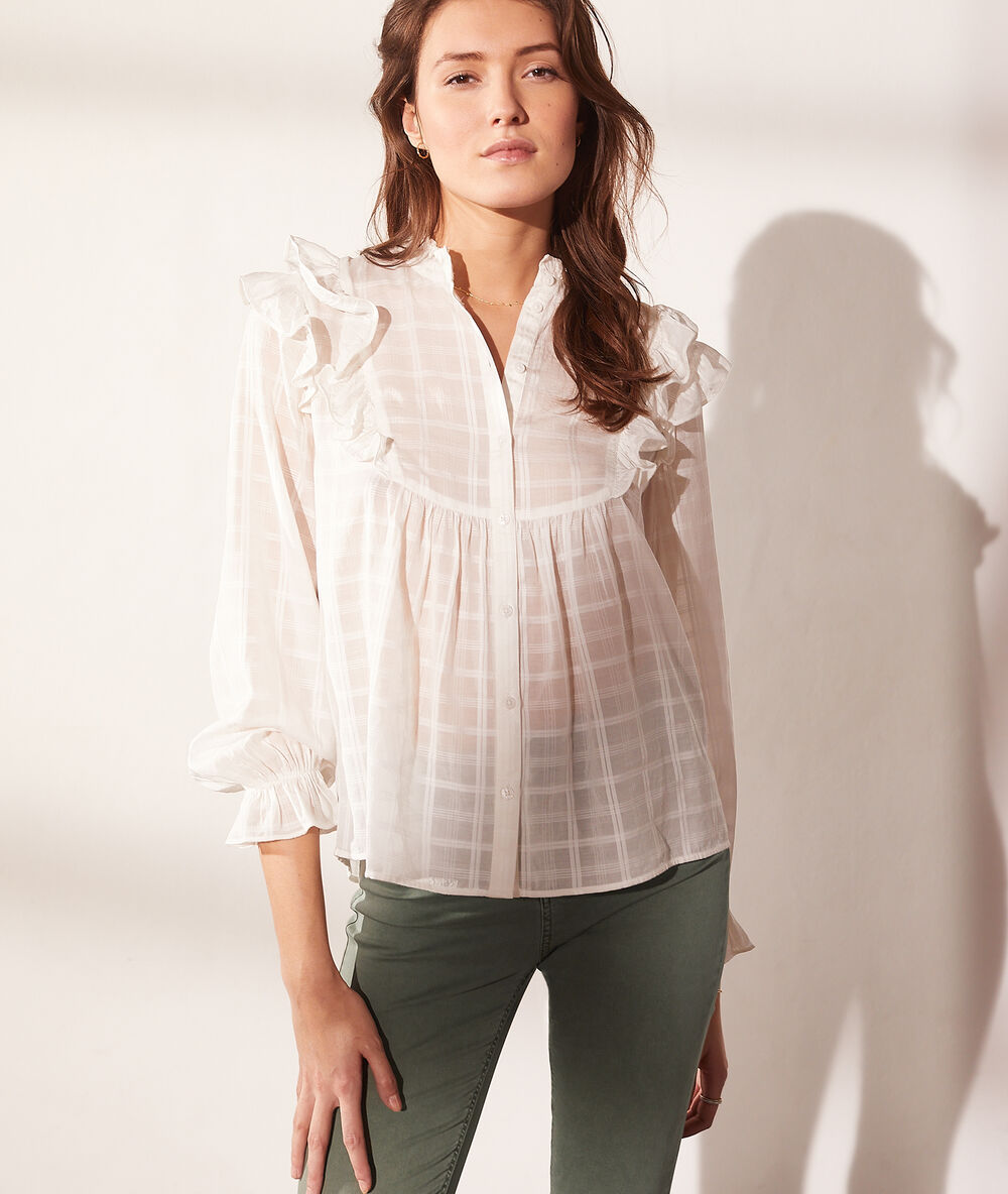 Blouse avec volants sur les manches ecru.