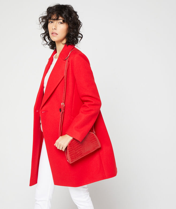 Sac besace effet croco carmin.