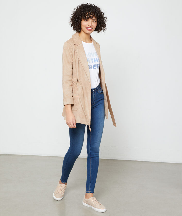 Trench court effet daim camel fonce.