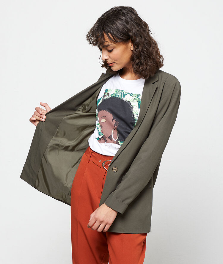Veste de tailleur kaki.
