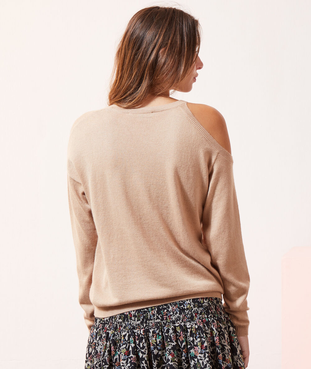Pull col v asymétrique camel clair.