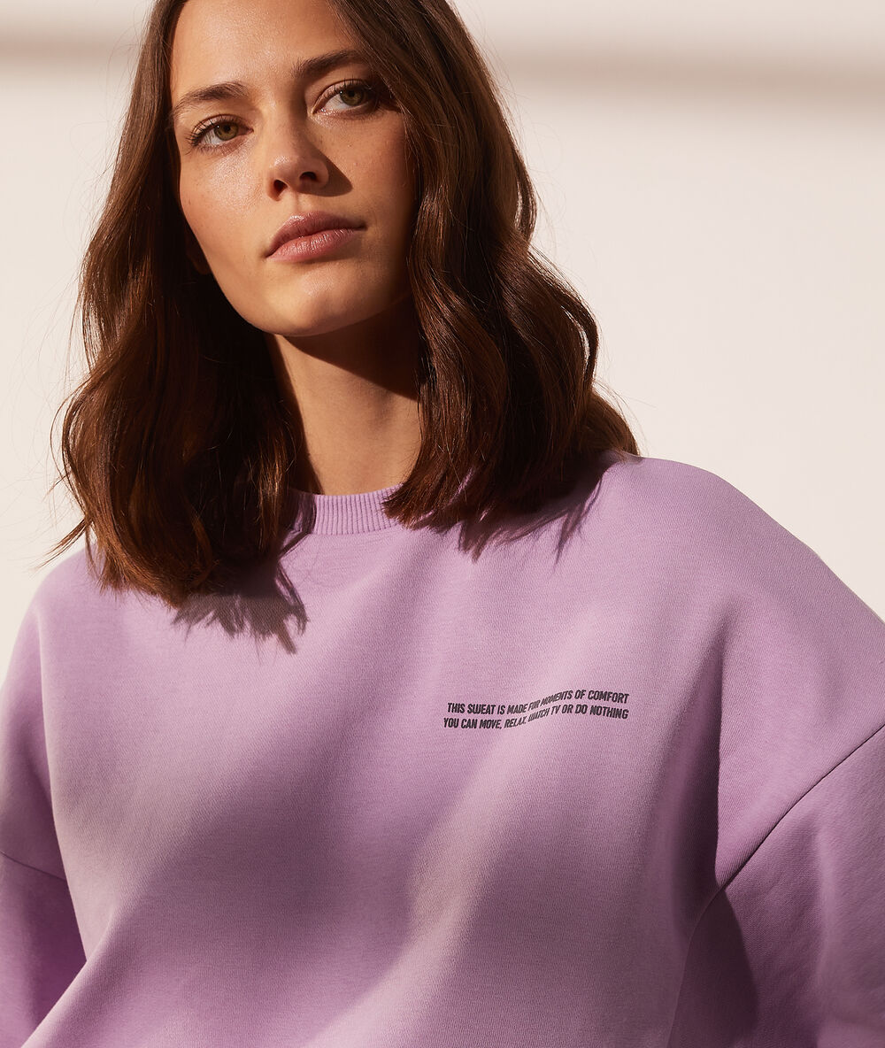 Sweat lilas.