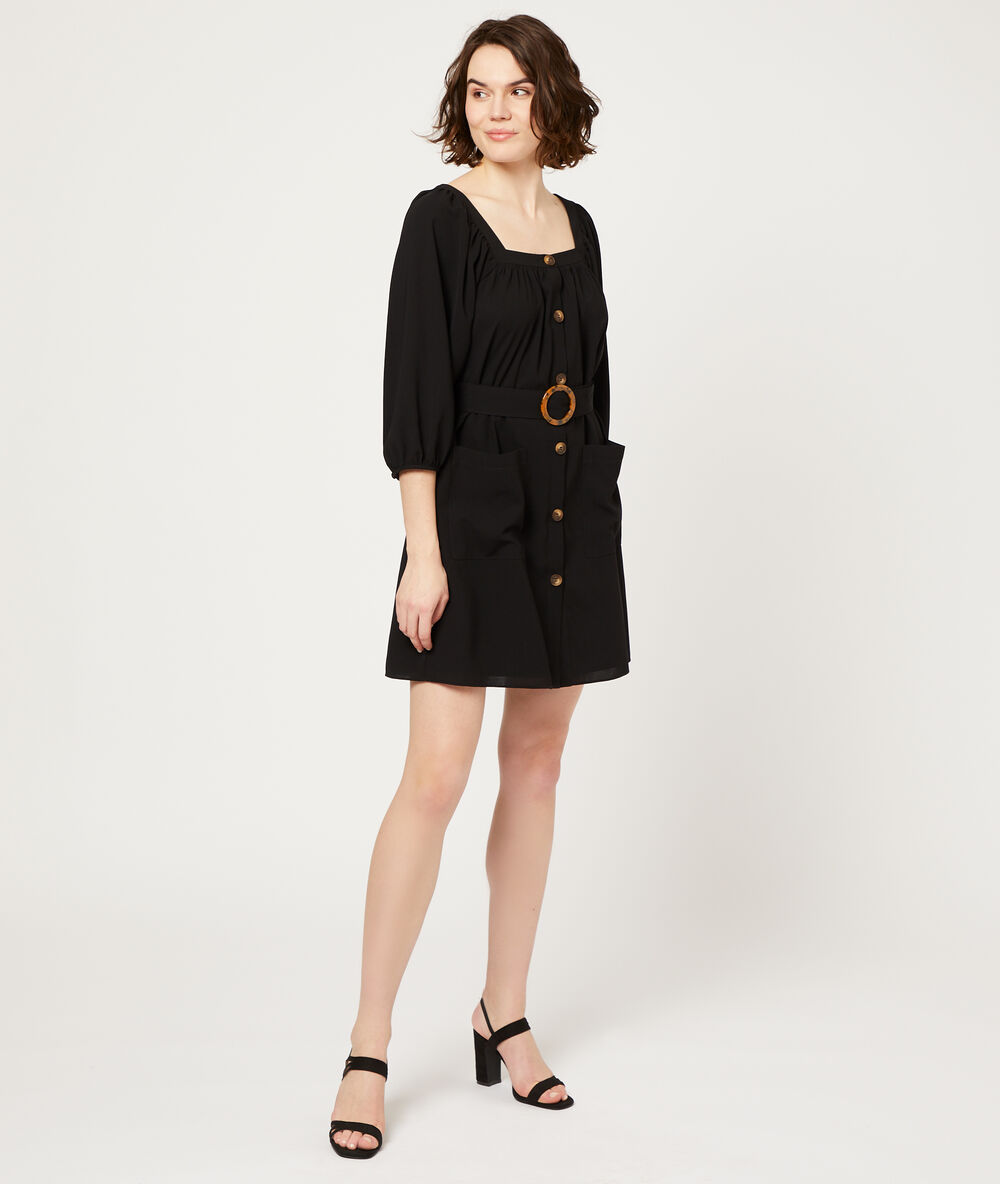 Robe à boutons et boucle ambrée noir.