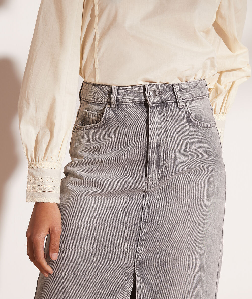 Jupe en jean fendue gris souris.
