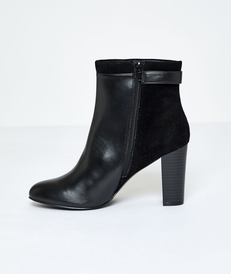 Bottines bi-matière à talons noir.