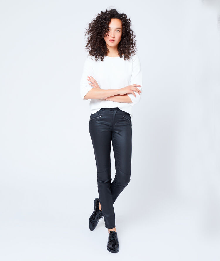 Derbies vernis effet croco noir.