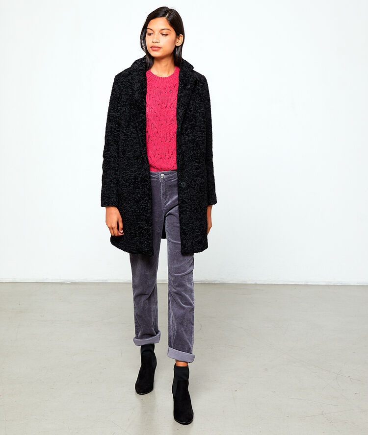 Manteau long effet peau lainée noir.
