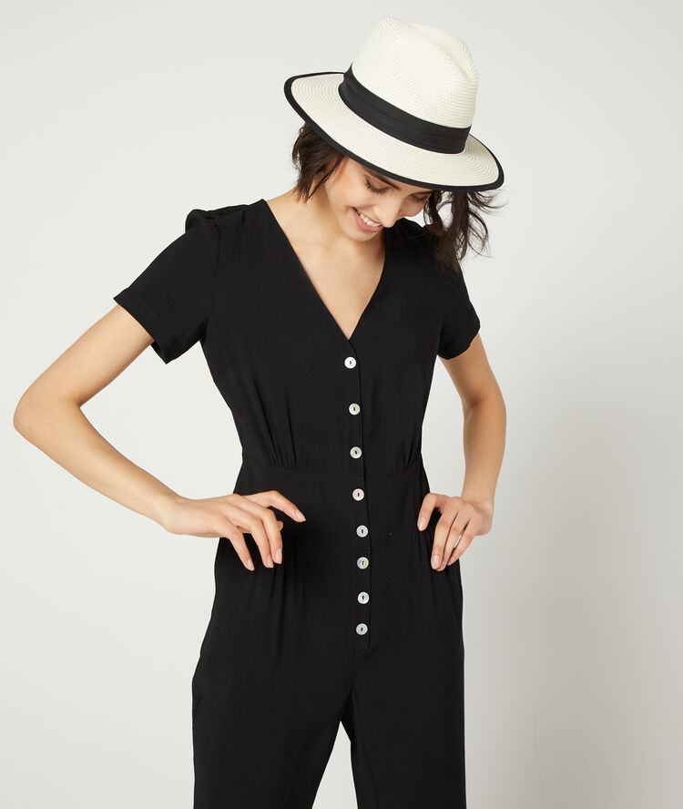 Combinaison boutonnée noir.
