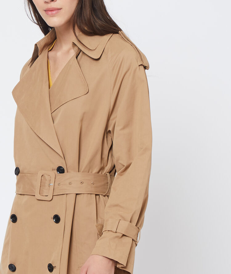 Trench ceinturé beige rose.