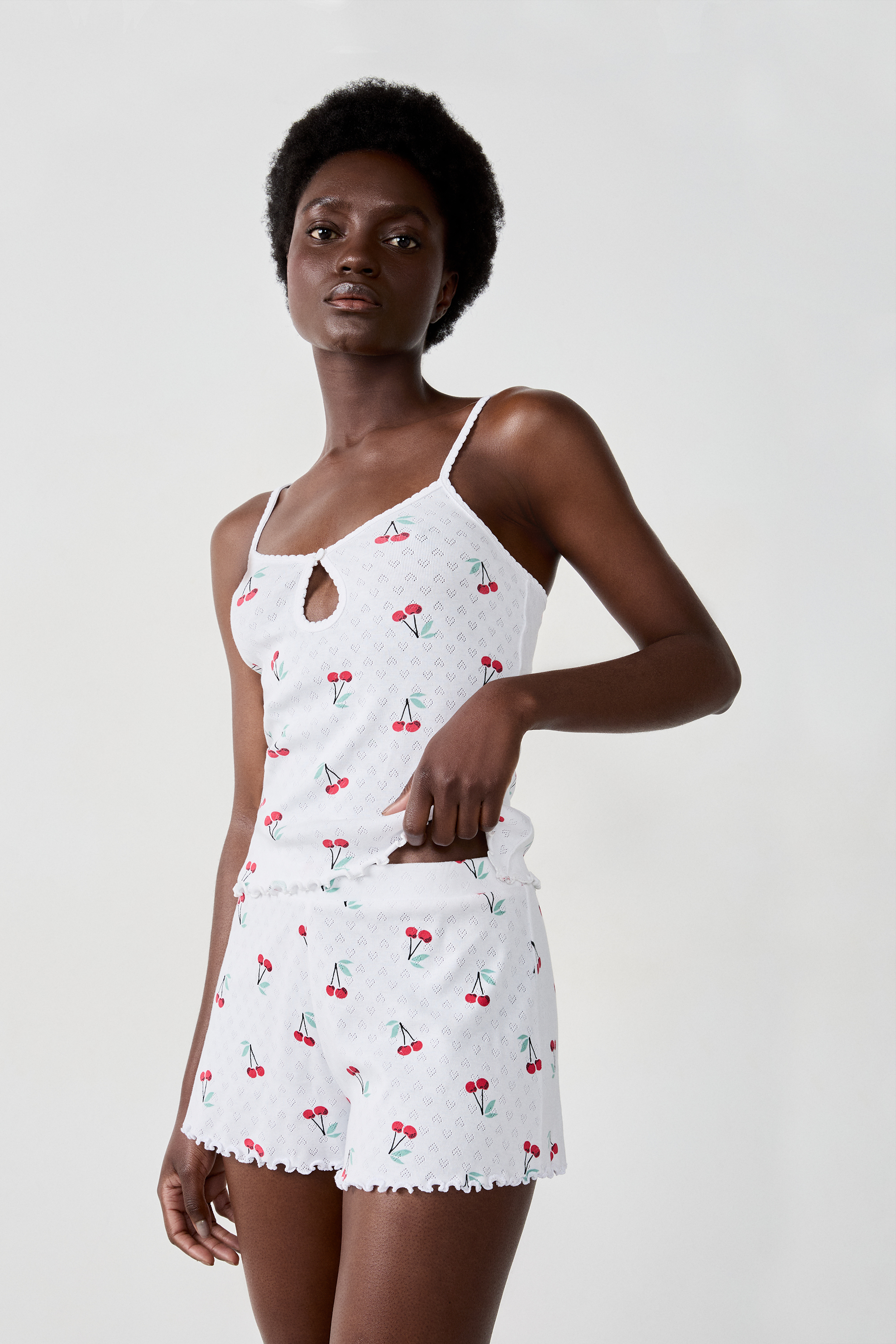 Débardeur (Tank Top) Charming Charlie En Chambray Bleu Avec Broderie Florale Blanche - Taille M - Neuf Sans étiquette
