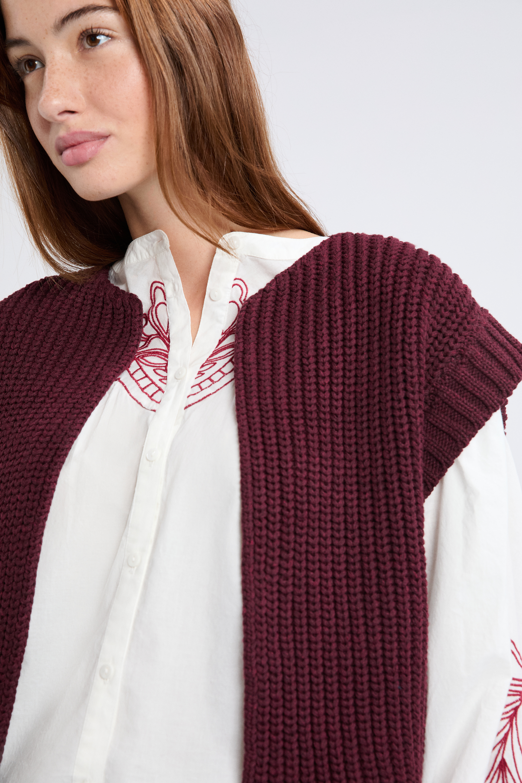 Gilet Sans Manches En Lapin Avec Col Renard - Taille 38/40 - Bordeaux/Grenat - Neuf Sans Étiquettes