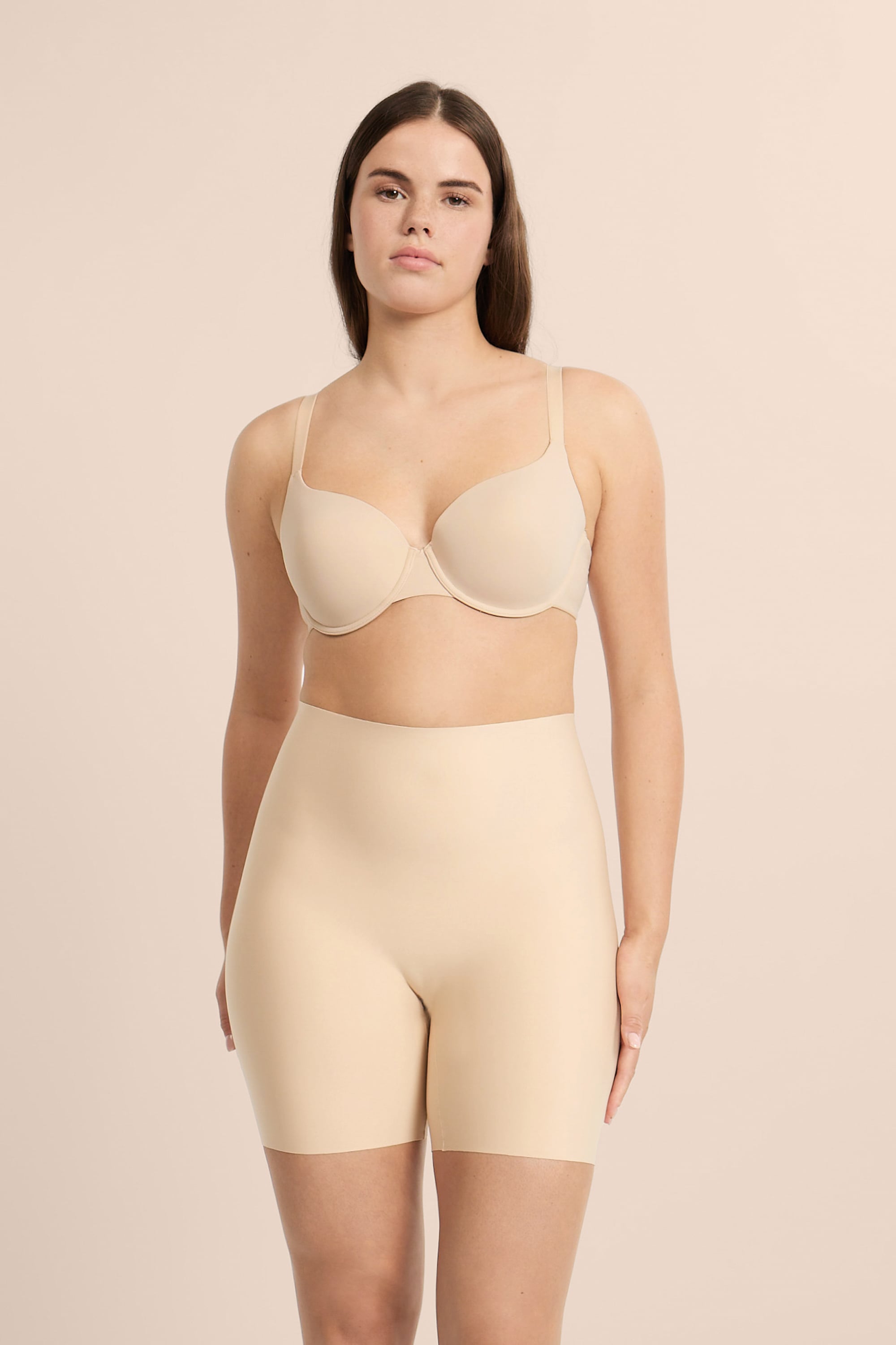 Mutandine Effetto Push Up SHOP-STORY – Rimodella I Glutei, Beige, Taglia XL (74-79 Cm)