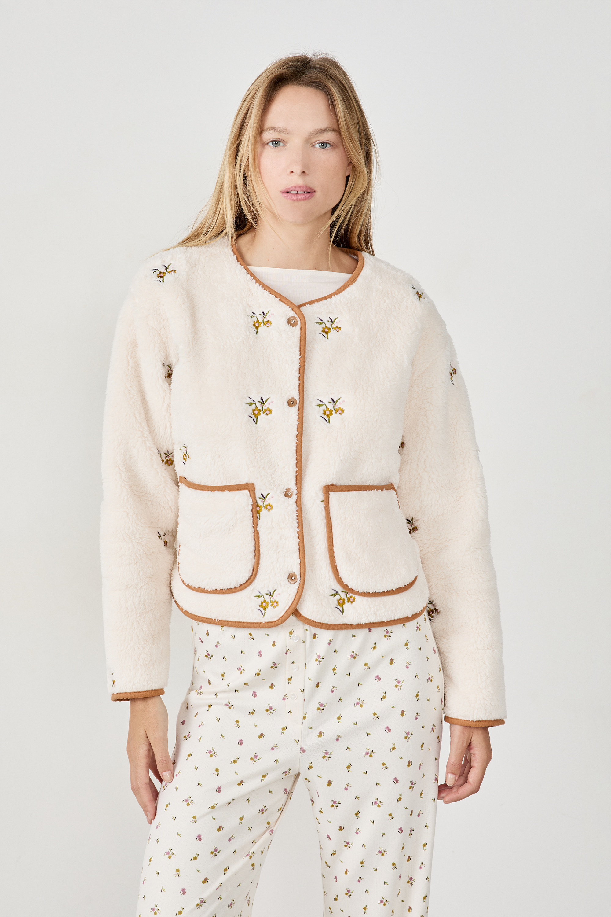 Veste avec broderies fleurs effet polaire POLYESTER - ETAM