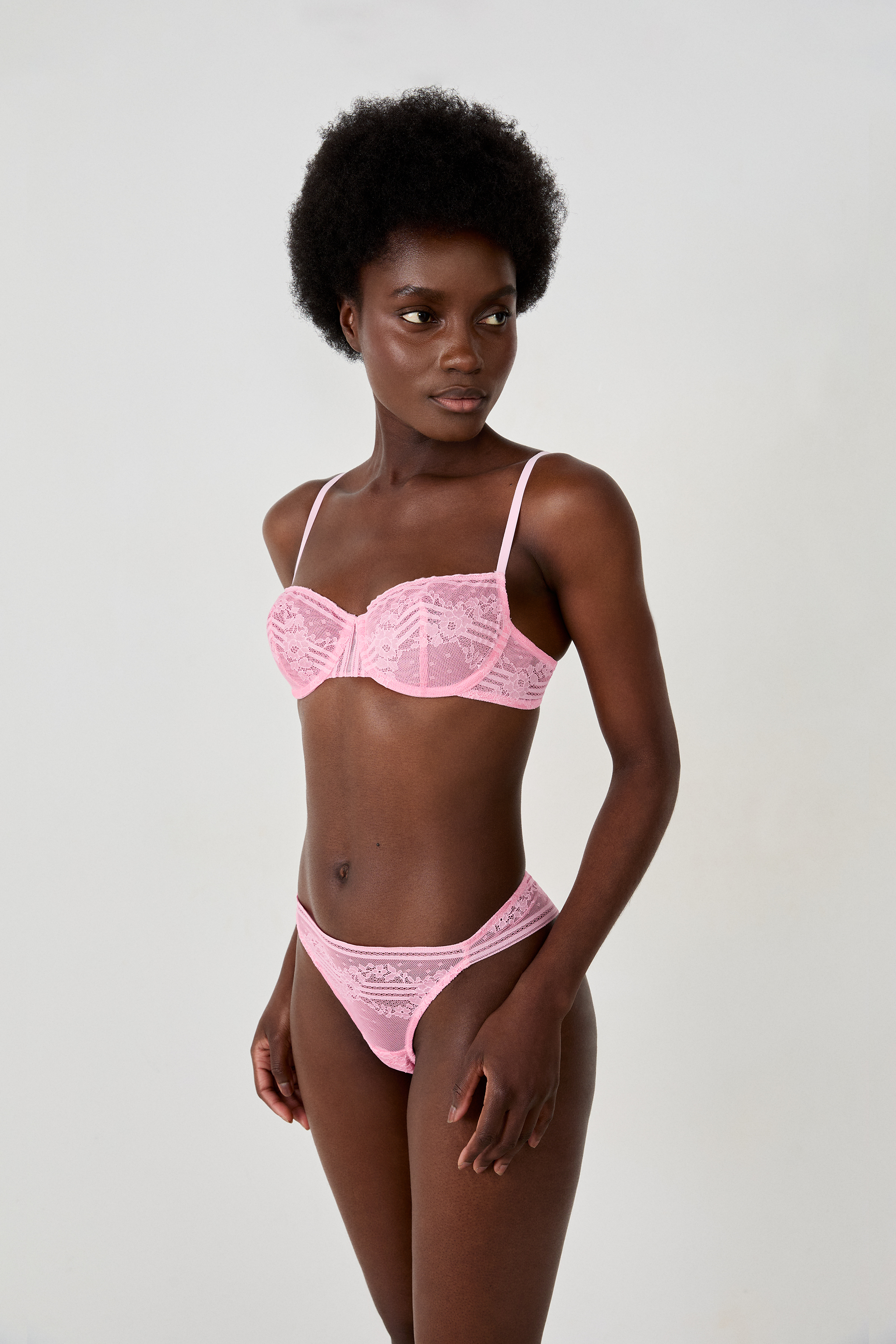 Soutiens-gorge Taille 90C en ligne | Commandez dès maintenant sur